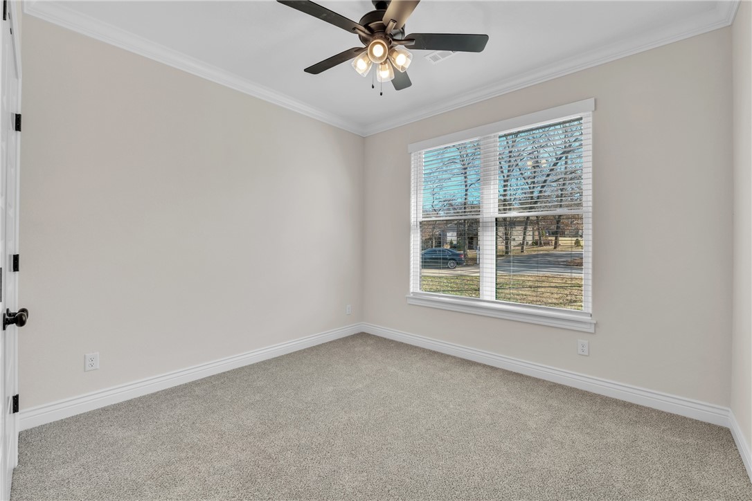 property viewer photo 35
