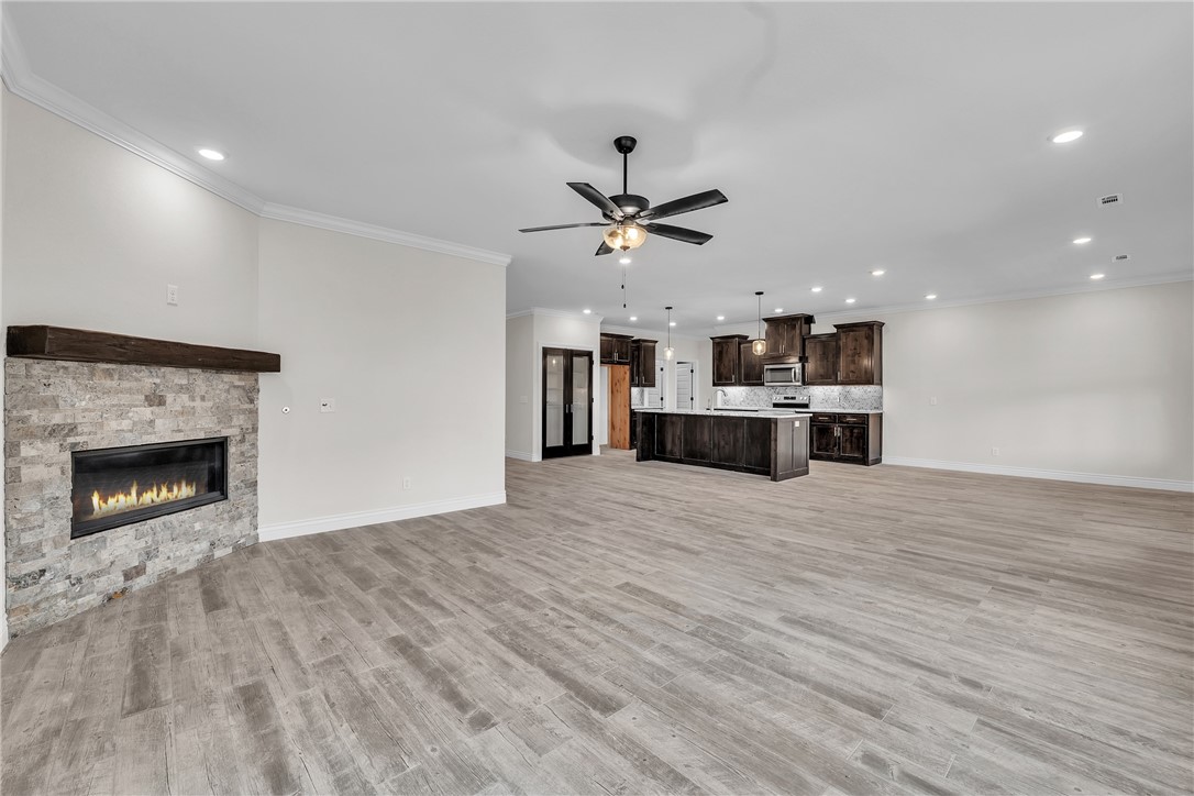 property viewer photo 9