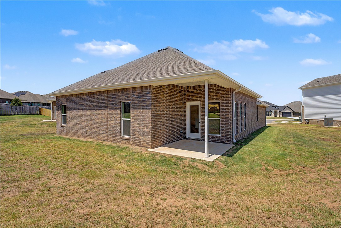 main property photo 38