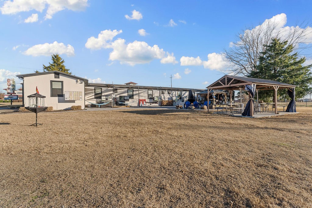 main property photo 43