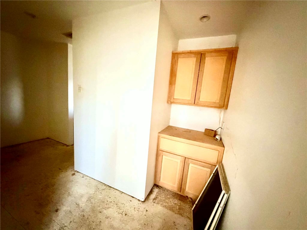 property viewer photo 25