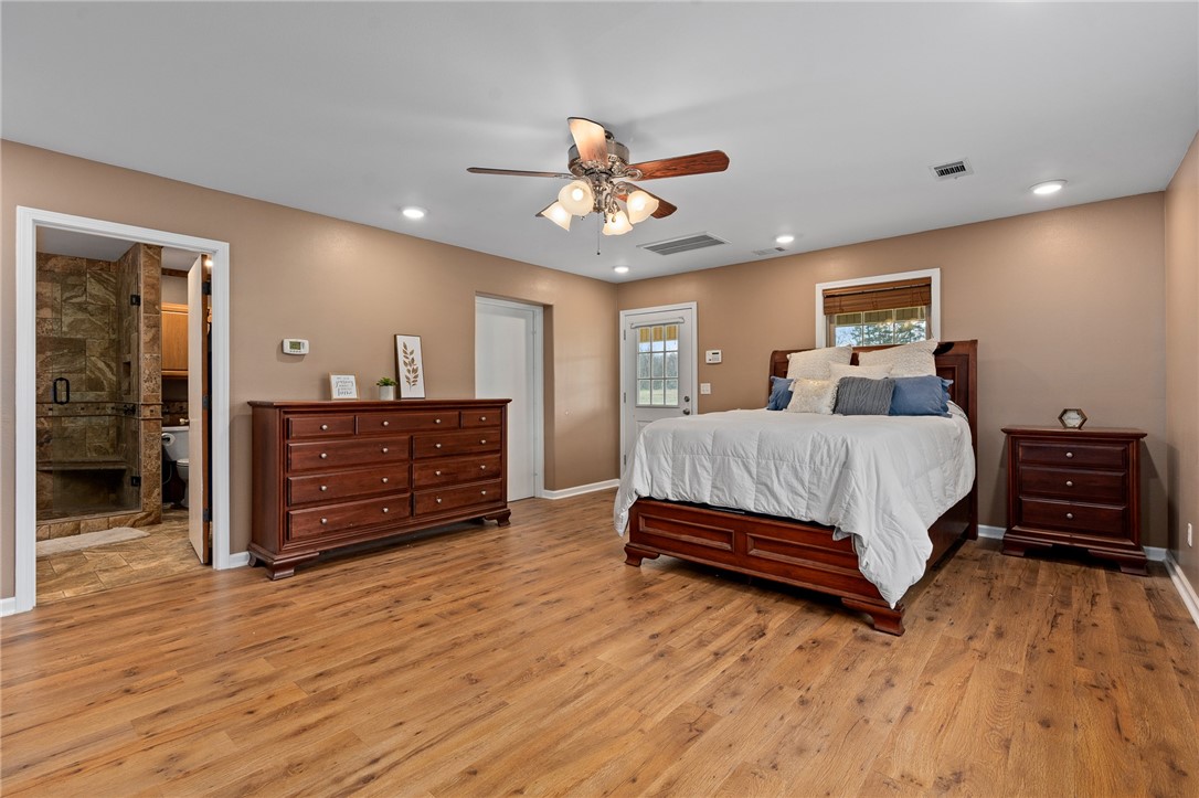 property viewer photo 37