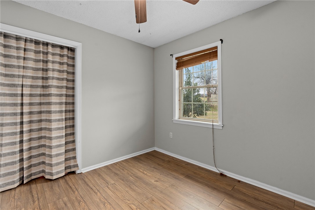 property viewer photo 41