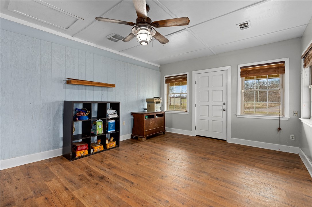 property viewer photo 46