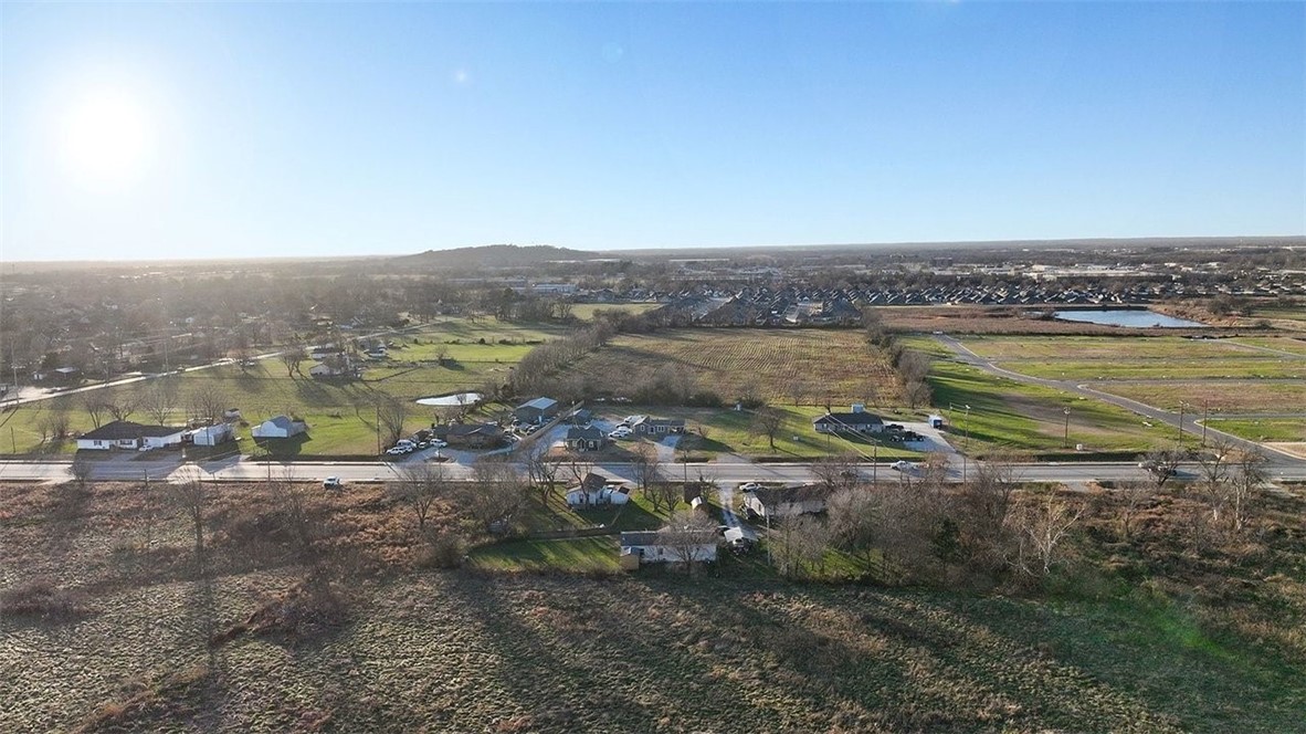 main property photo 7