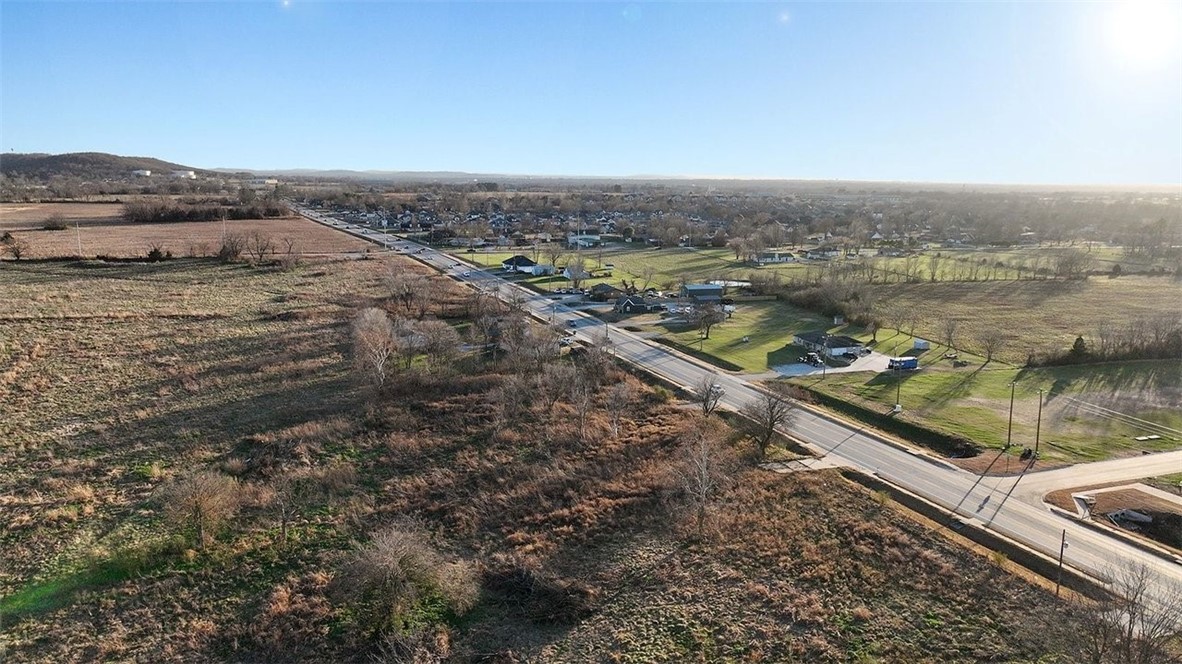 main property photo 8