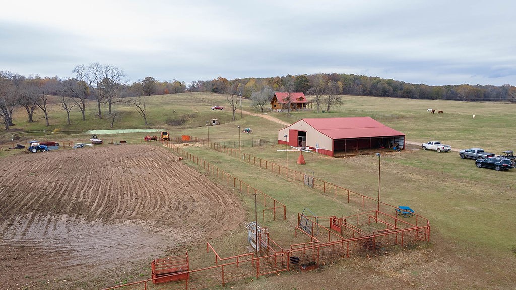 main property photo 22