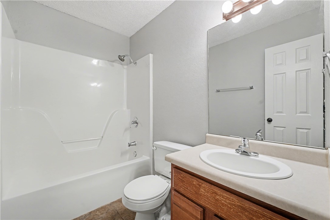 property viewer photo 25