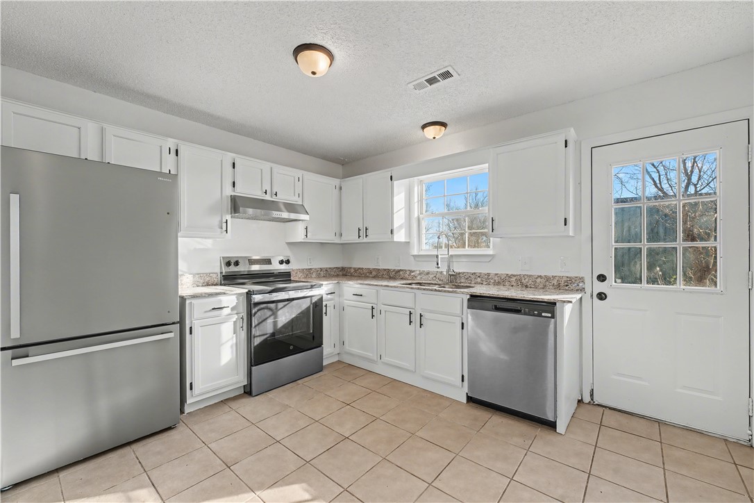 property viewer photo 4