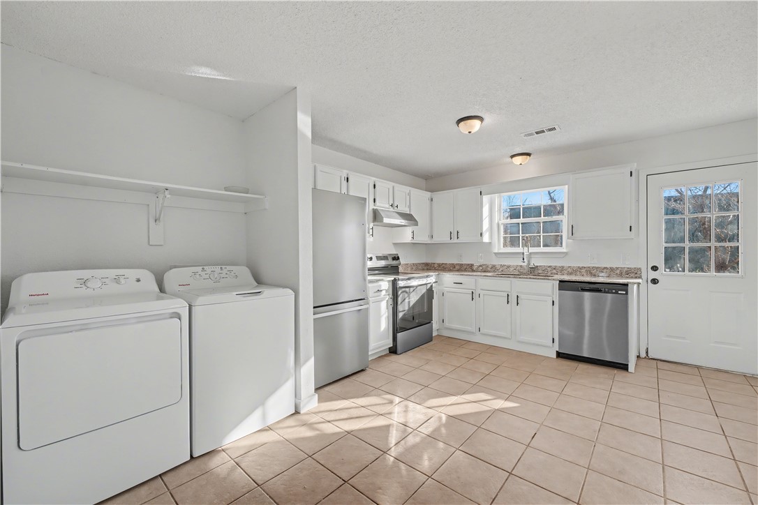 property viewer photo 6