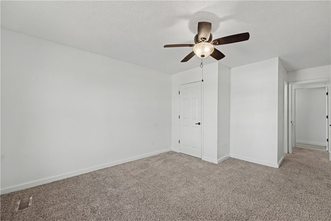 property viewer photo 8
