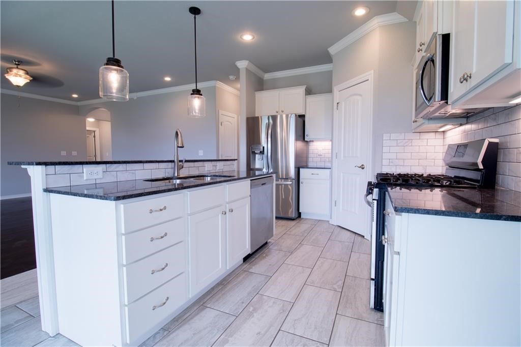 property viewer photo 3