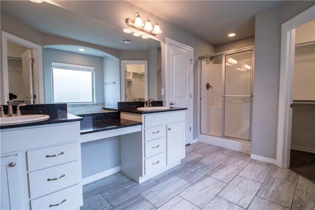 property viewer photo 7