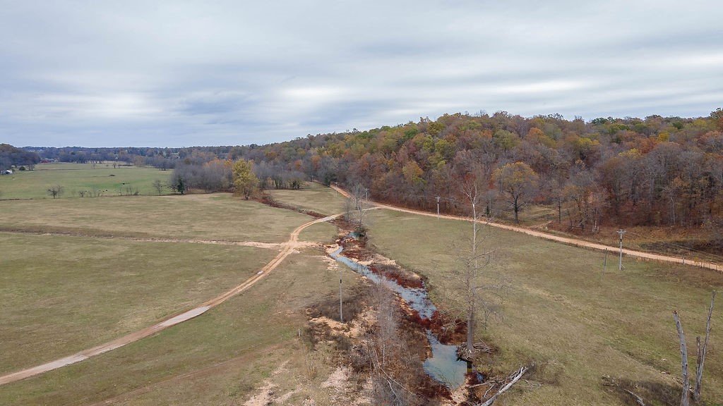 main property photo 27