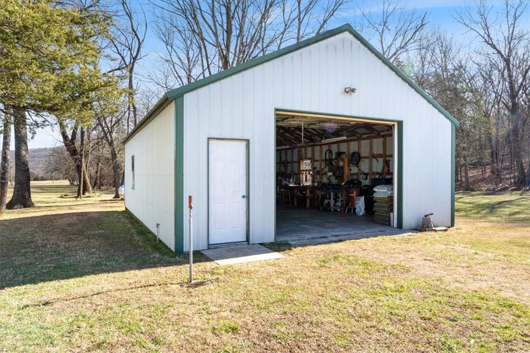 main property photo 26