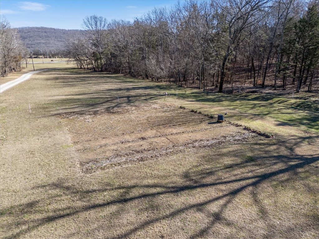main property photo 28