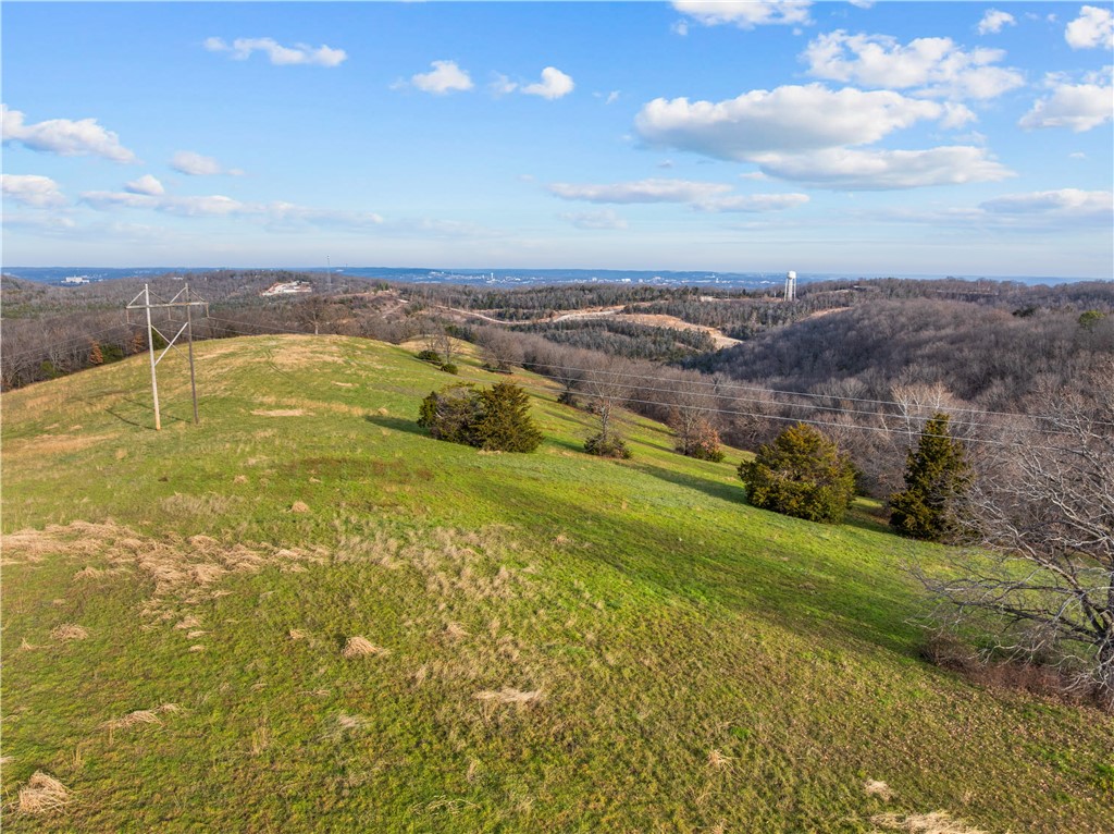 main property photo 14