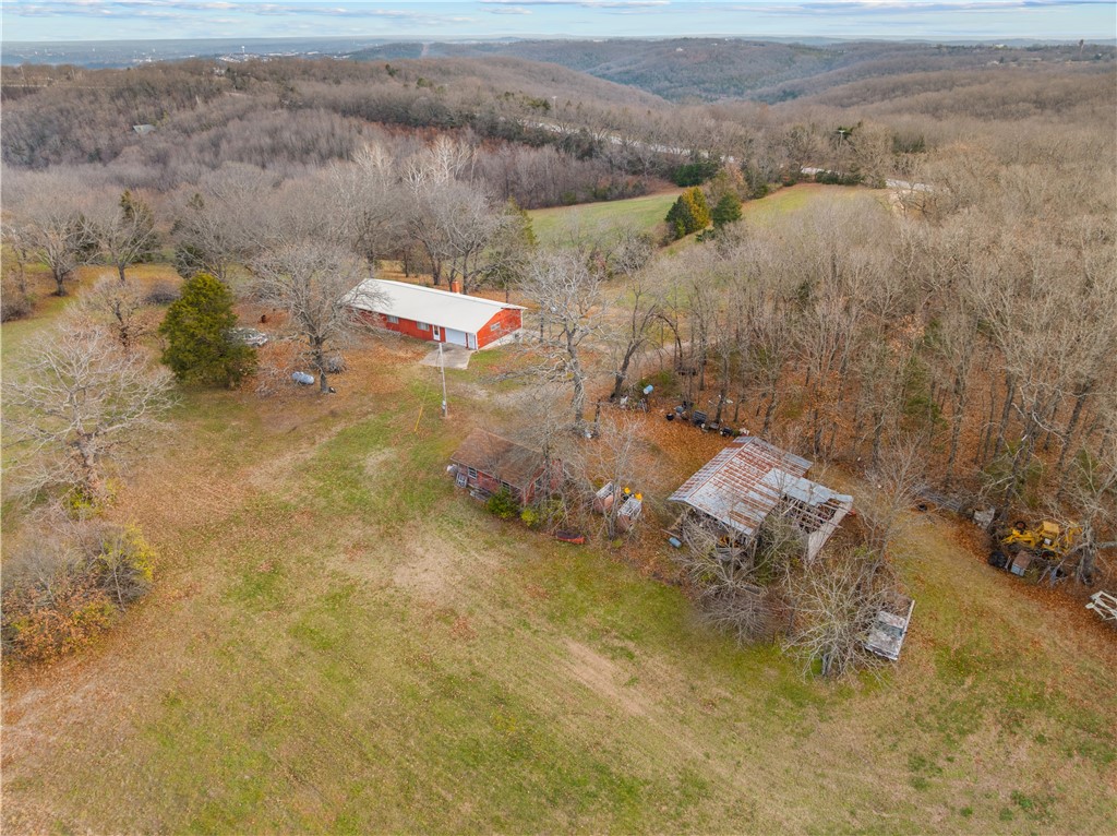 main property photo 28