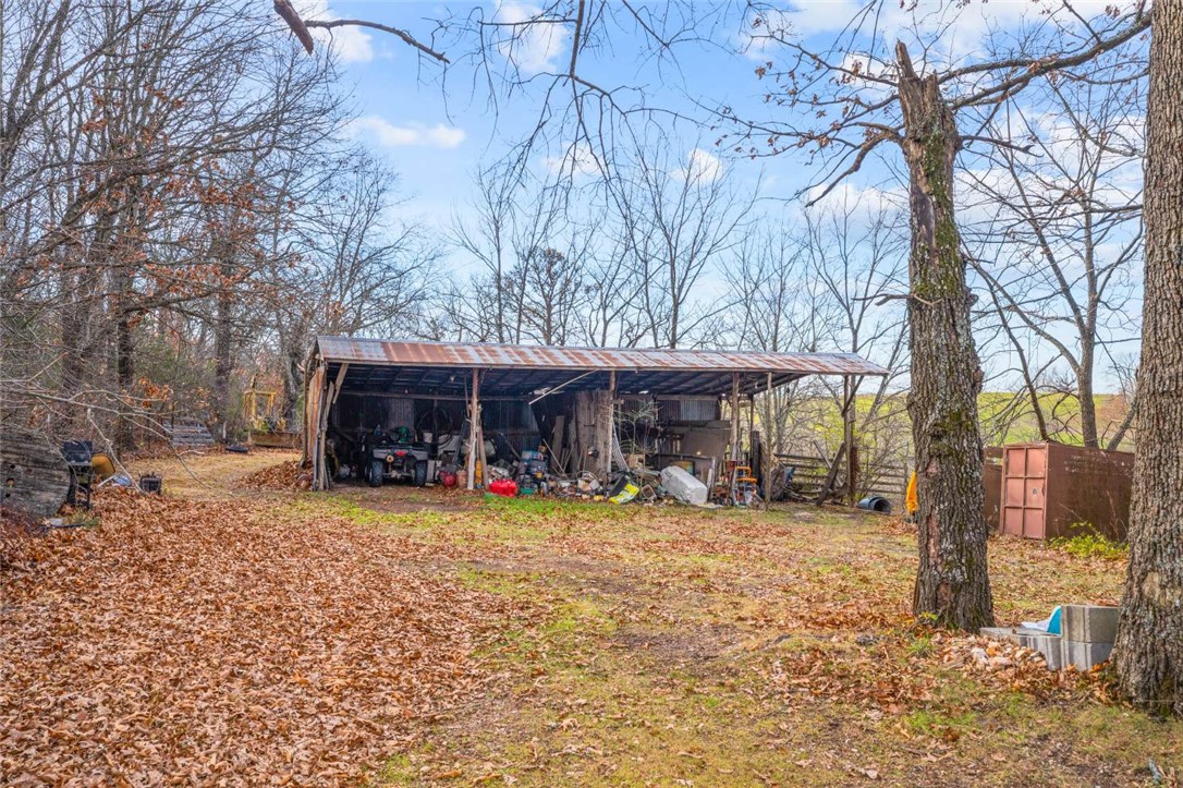 main property photo 37