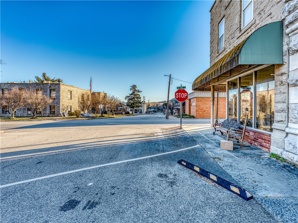 main property photo 7