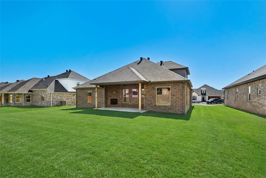 main property photo 32