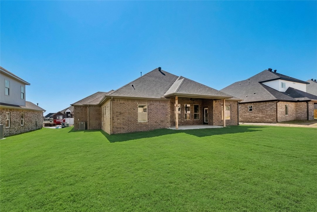 main property photo 33