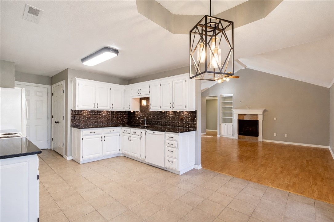 property viewer photo 4