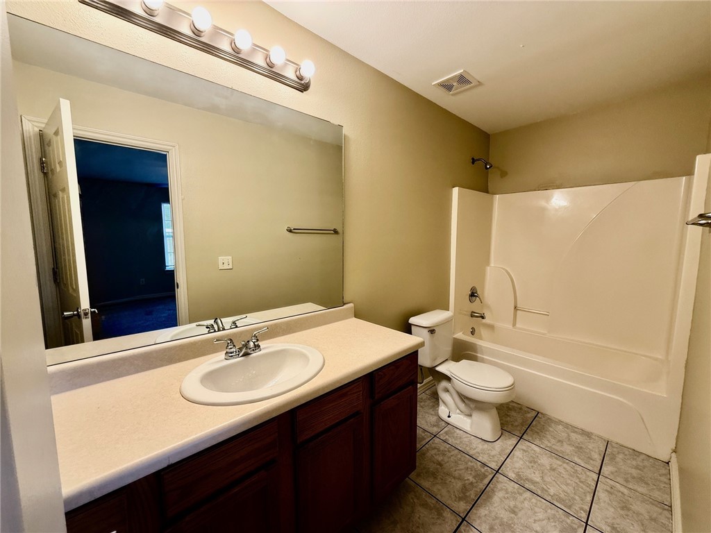 property viewer photo 12
