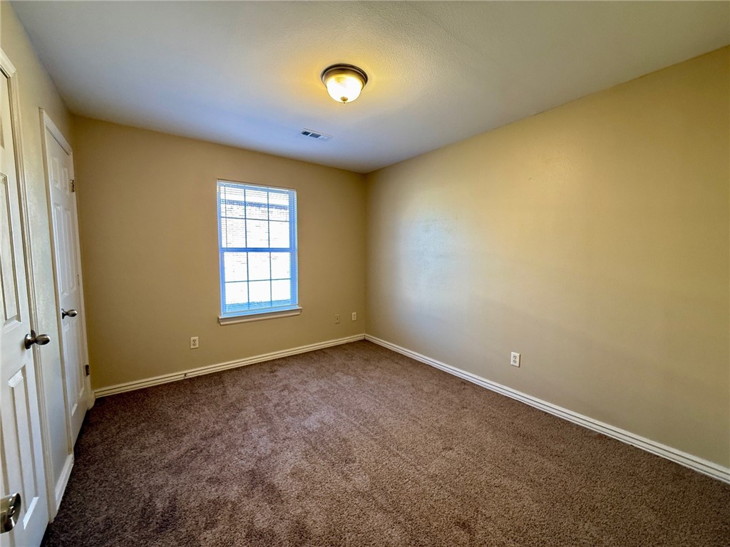 property viewer photo 4