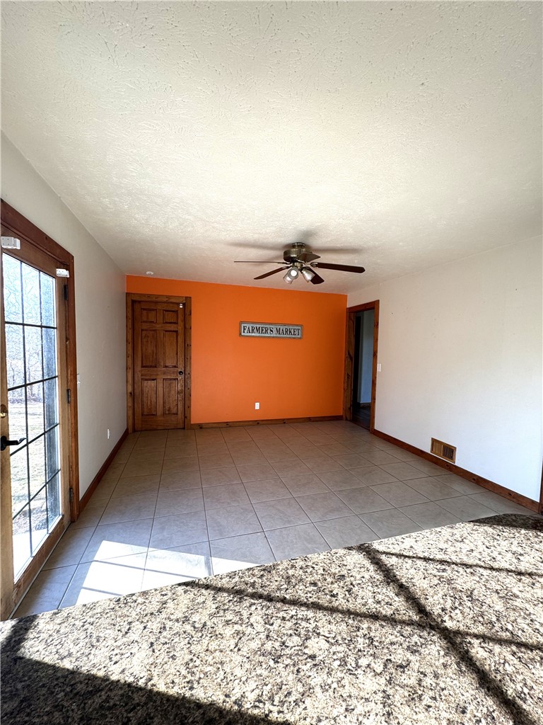 property viewer photo 13