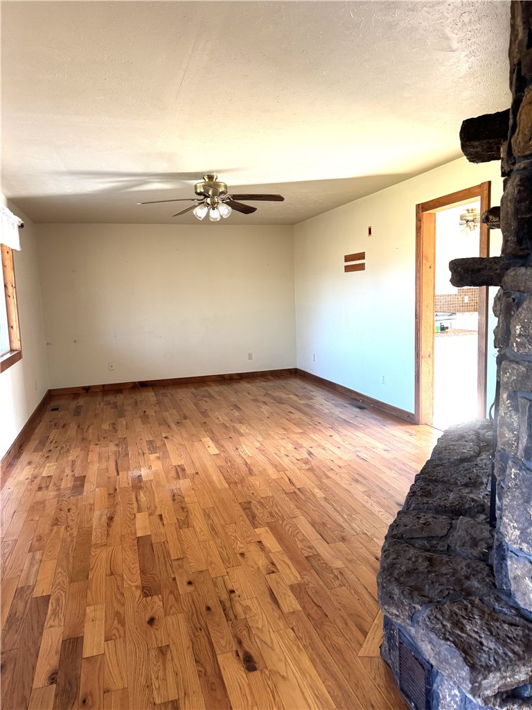 property viewer photo 14
