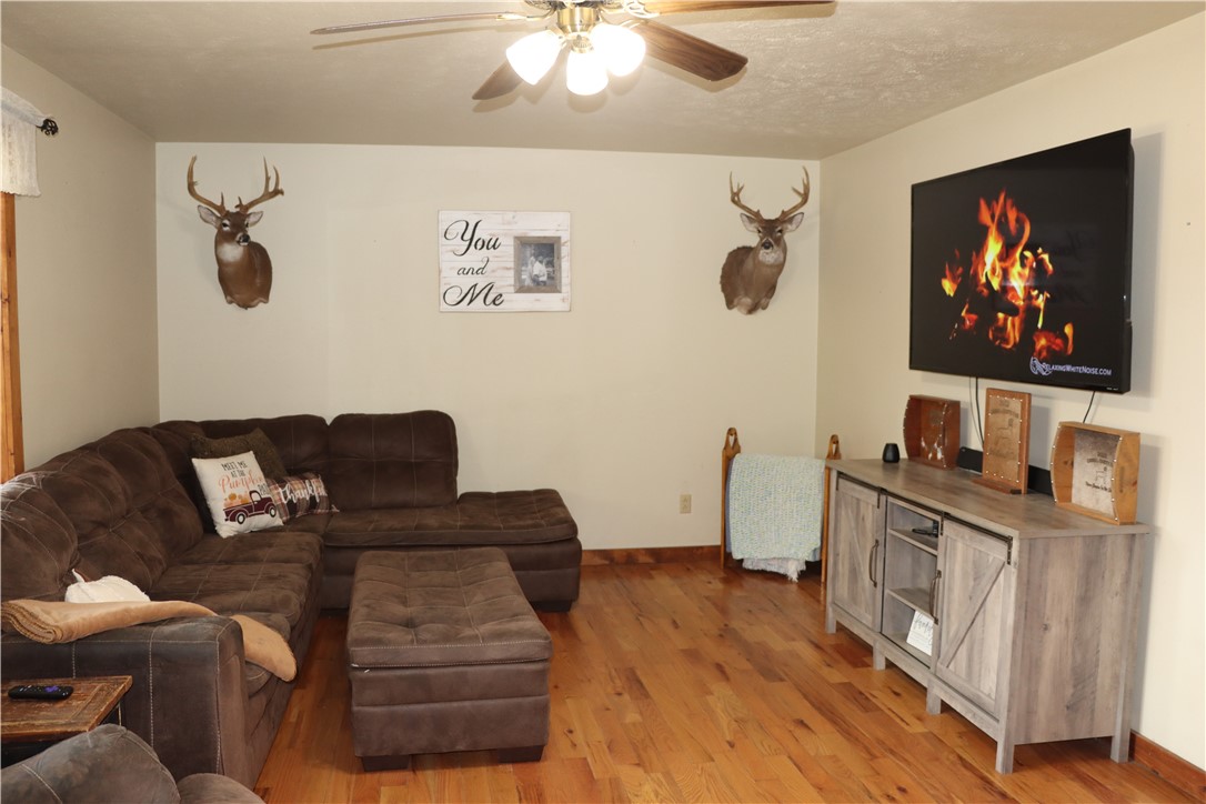 property viewer photo 19