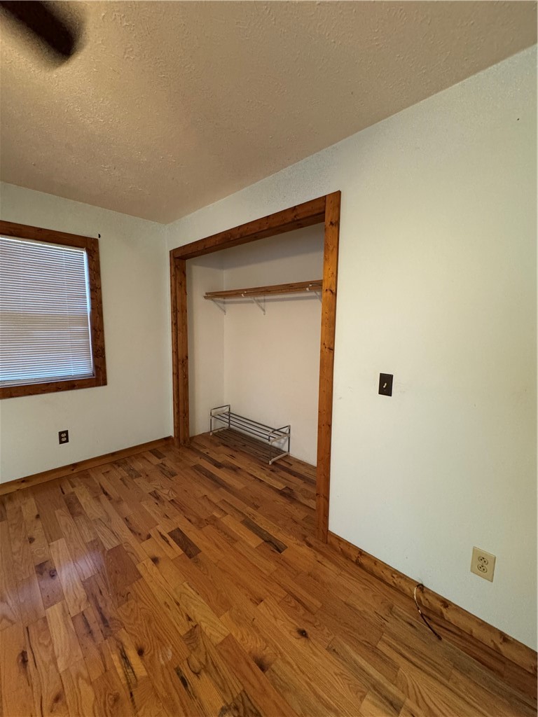 property viewer photo 23