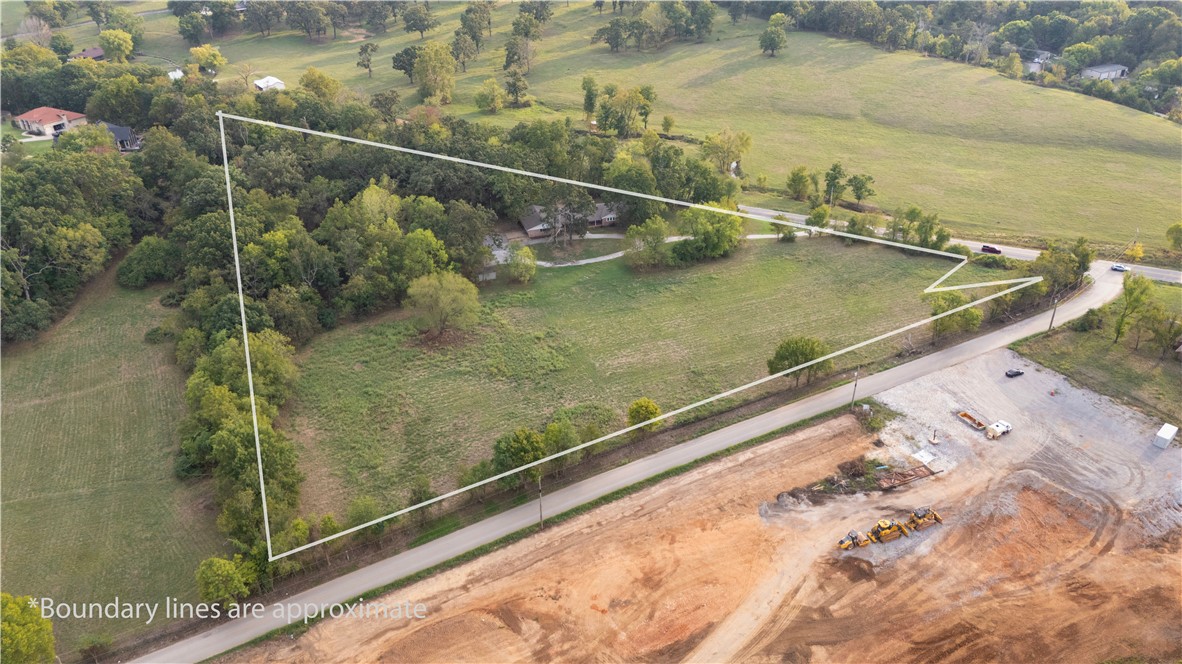 main property photo 24