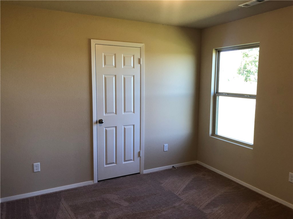 property viewer photo 7