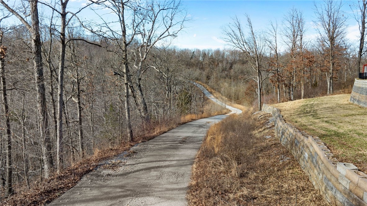 main property photo 40