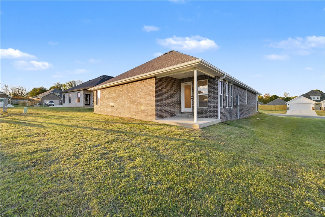 main property photo 42