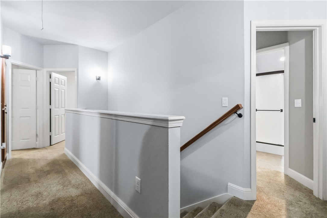 property viewer photo 42