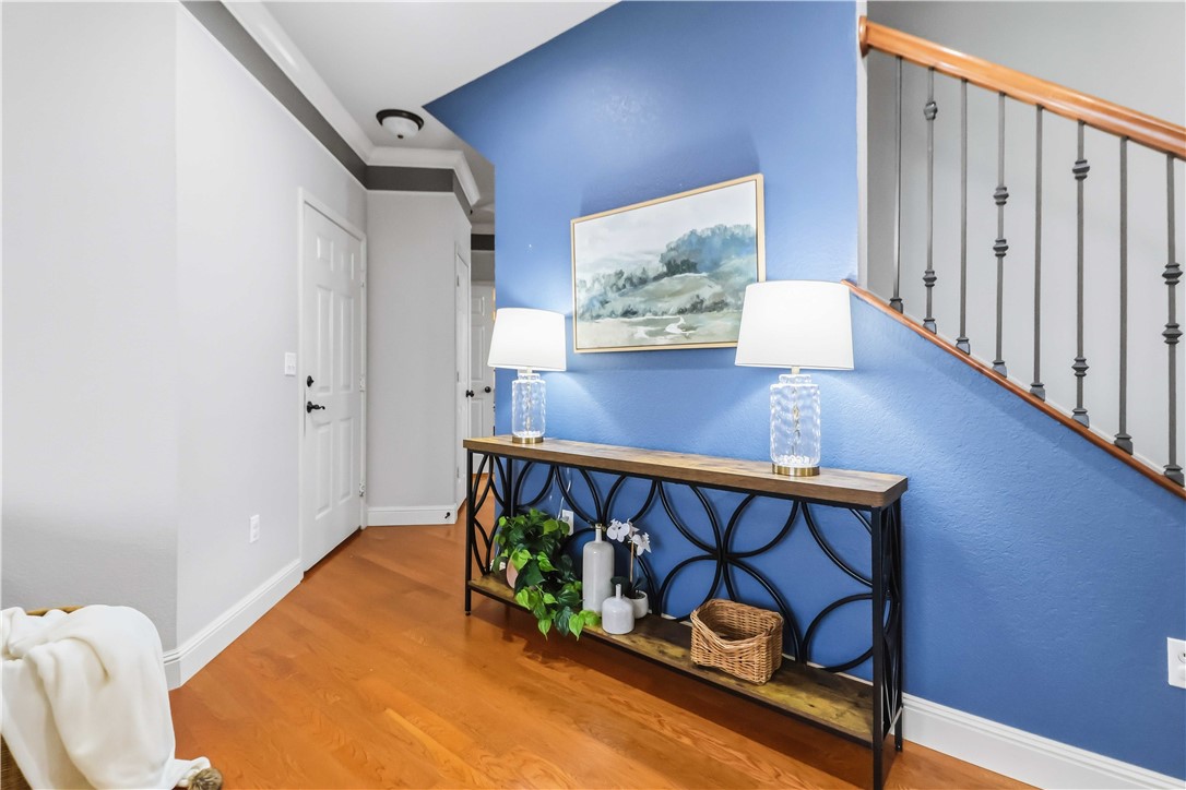 property viewer photo 7