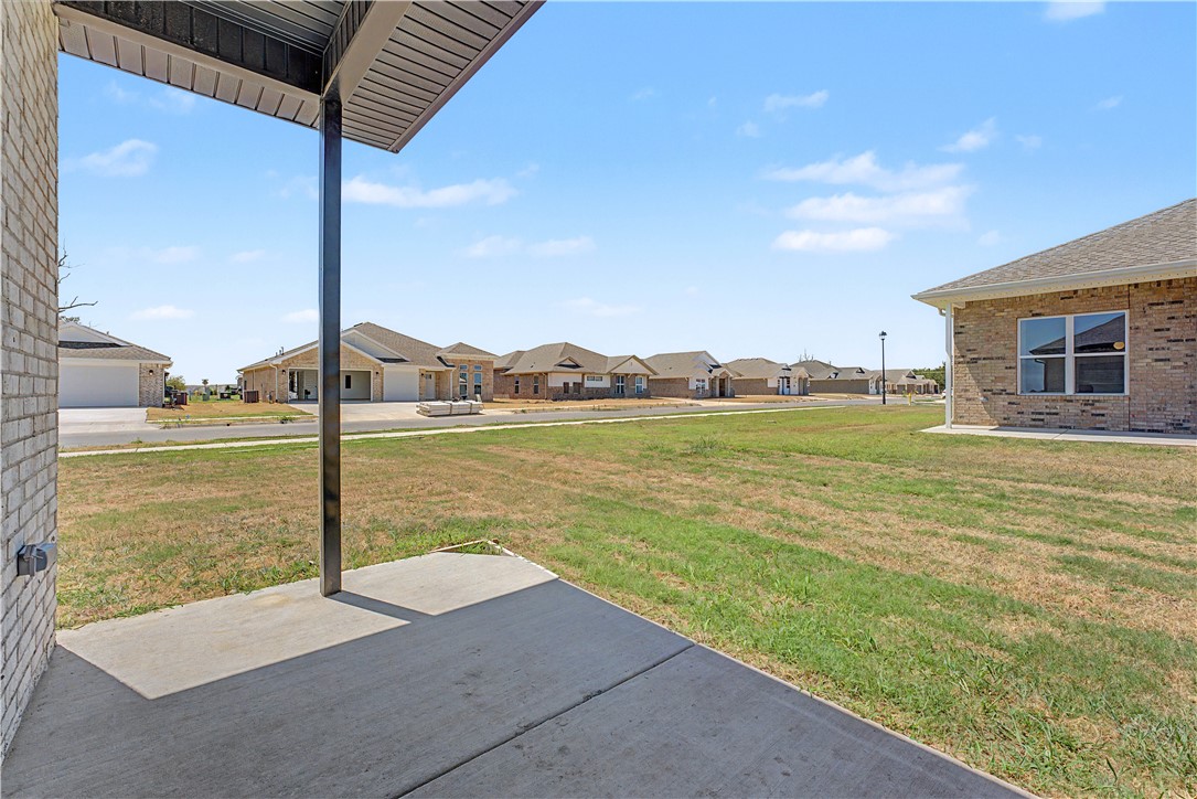 main property photo 37