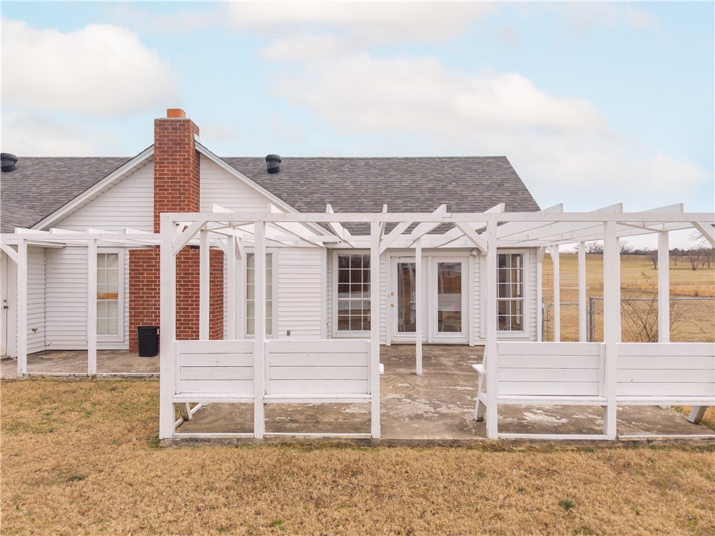 main property photo 3