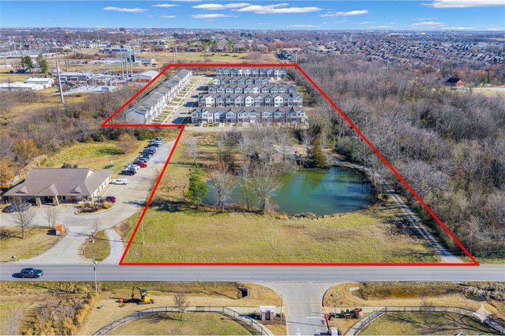 main property photo 4