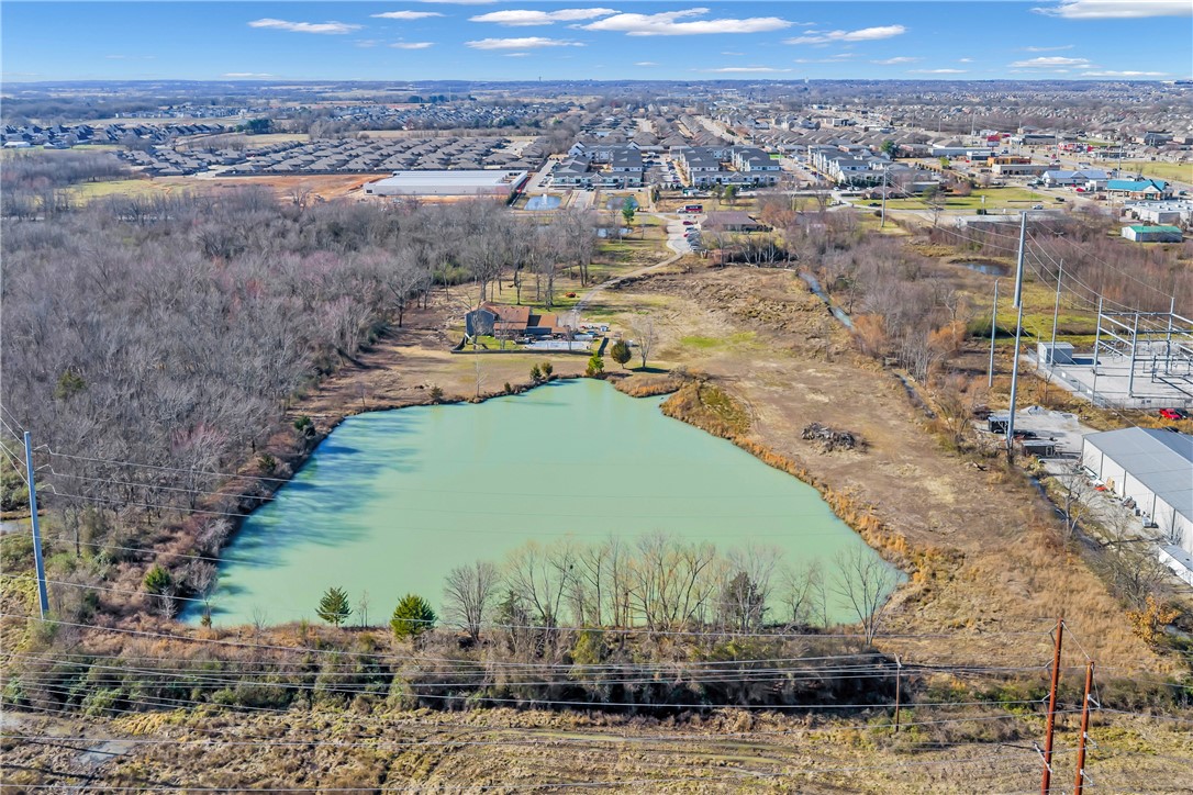 main property photo 44
