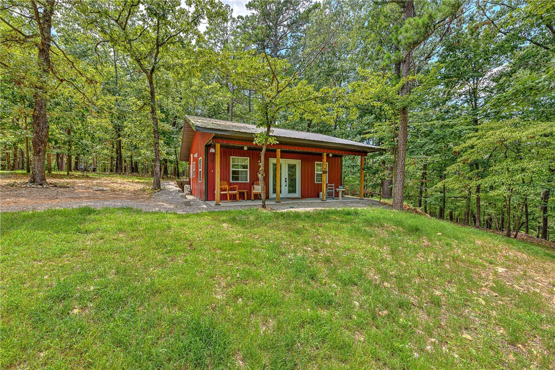 main property photo 31