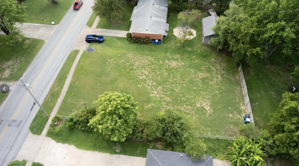 main property photo 3