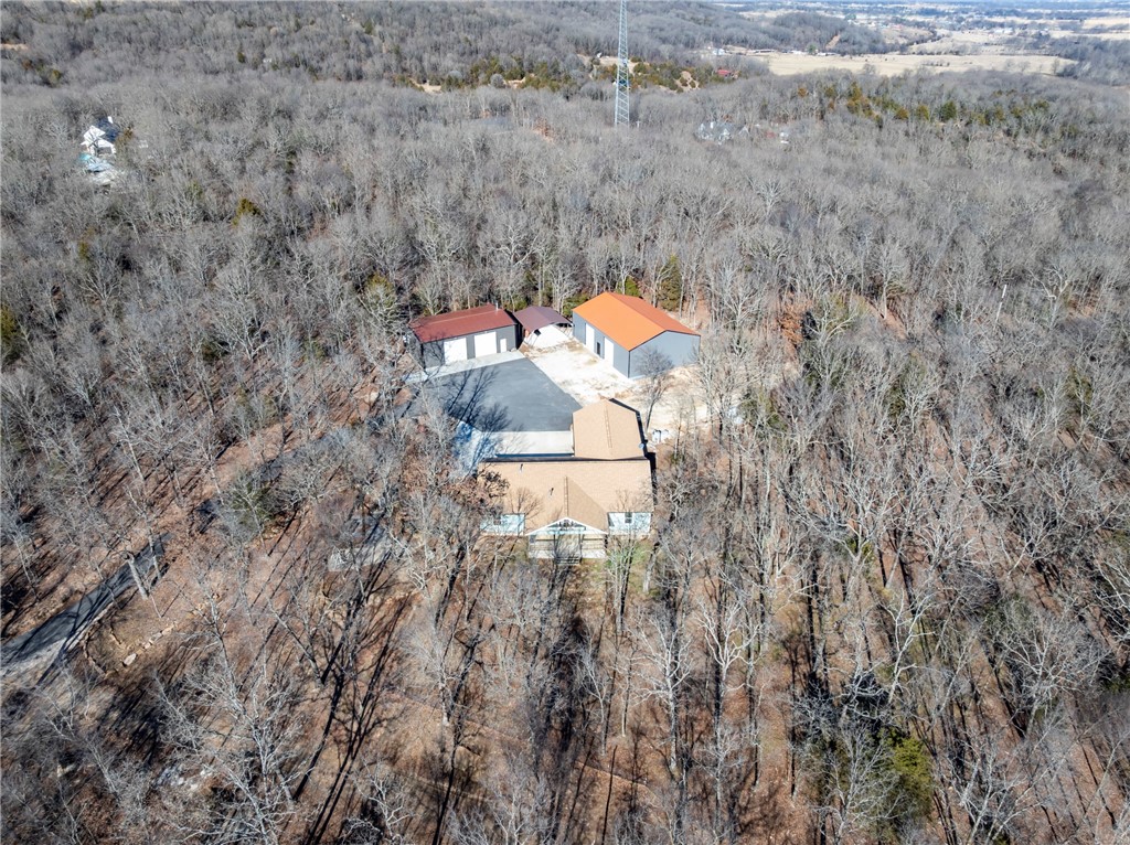 main property photo 50