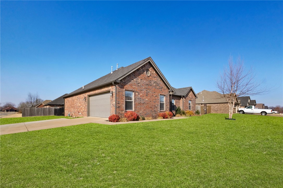 main property photo 2