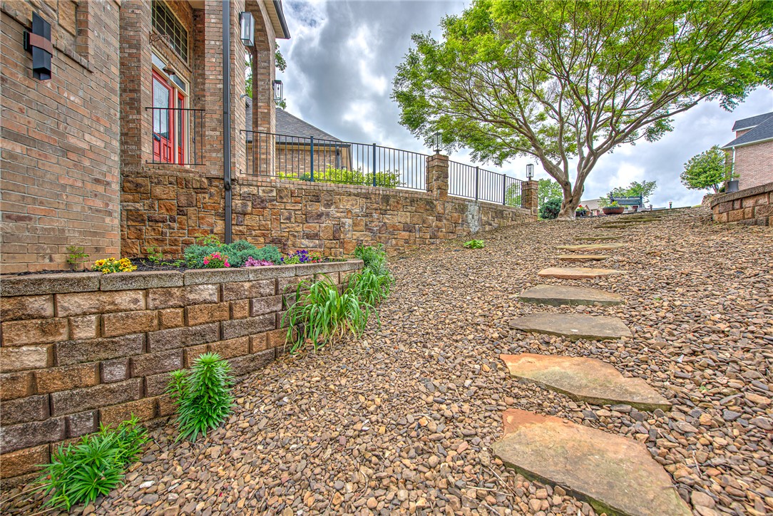 main property photo 54