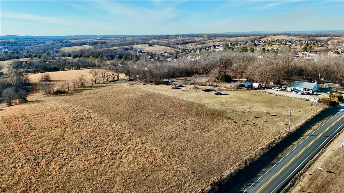 main property photo 7