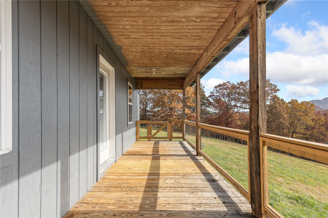 property viewer photo 18